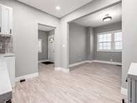 225 South Highland Avenue, Columbus, OH 43223