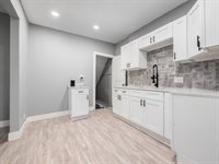 225 South Highland Avenue, Columbus, OH 43223