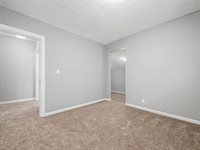 225 South Highland Avenue, Columbus, OH 43223