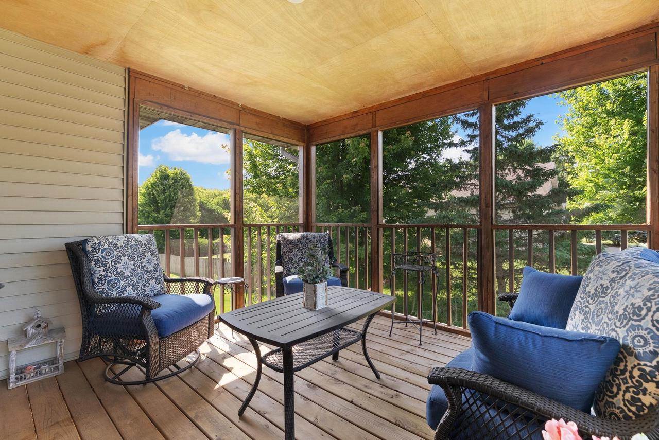 209 Morningside Drive, Deerfield, WI 53531