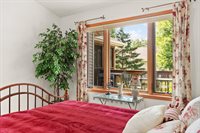 209 Morningside Drive, Deerfield, WI 53531