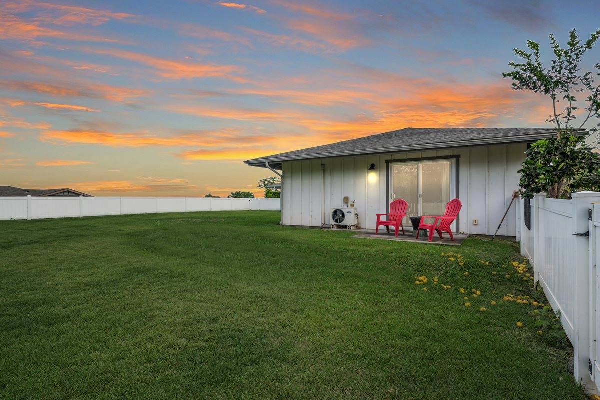 75-5792 Lalo Kawena Pl, Kailua Kona, HI 96740