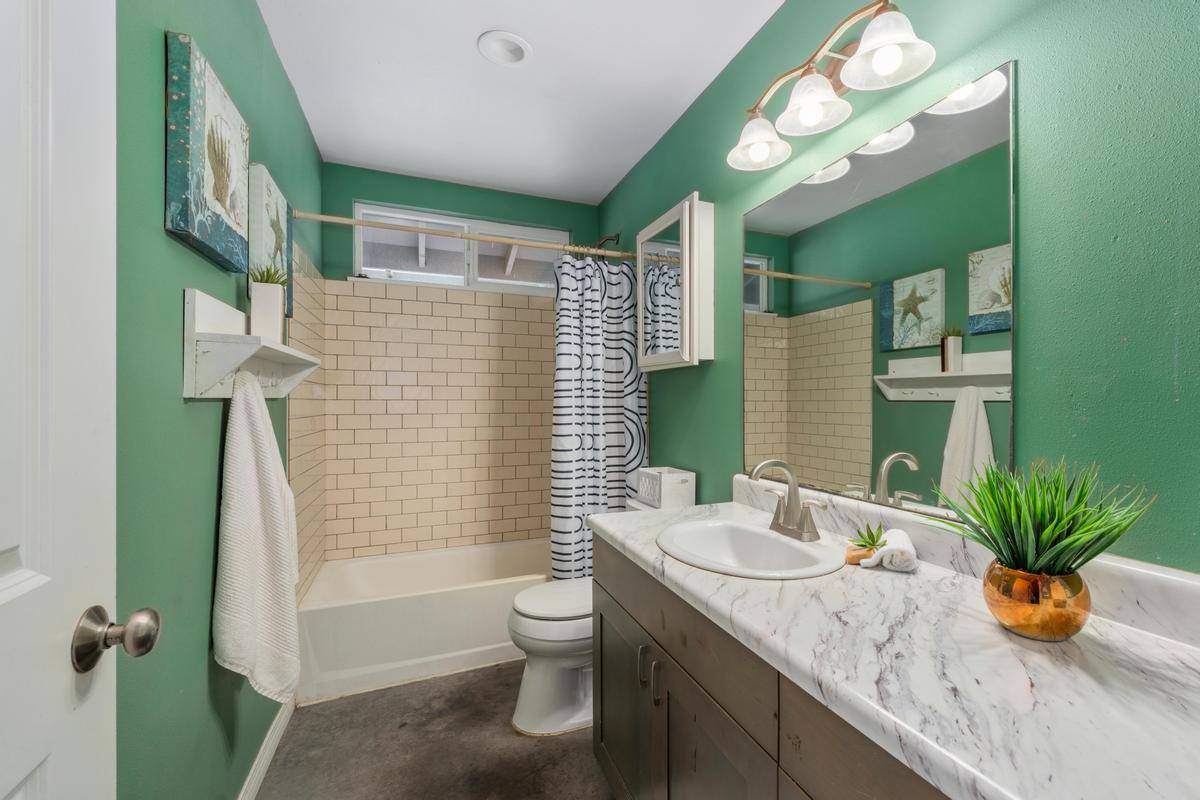 75-5792 Lalo Kawena Pl, Kailua Kona, HI 96740