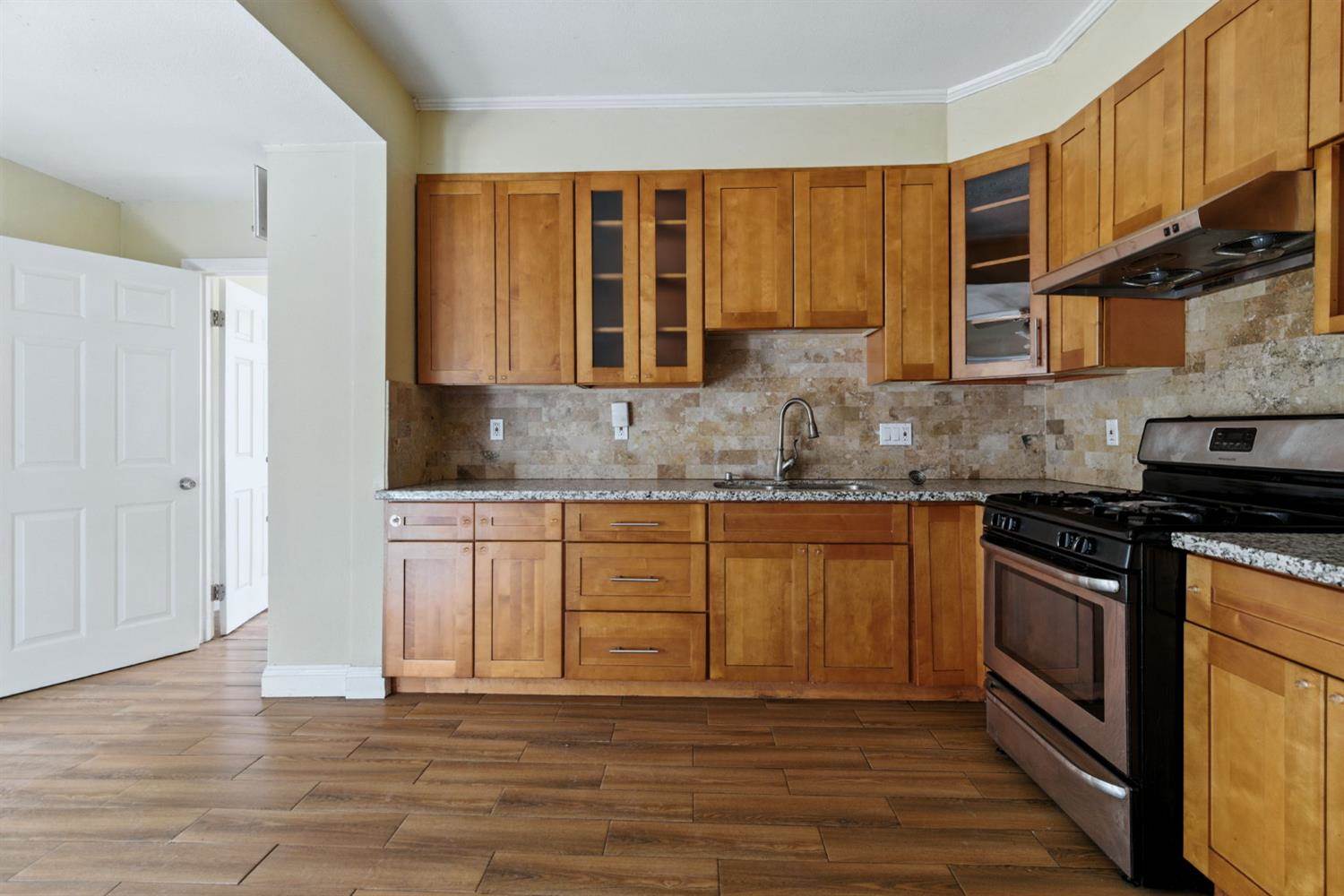 312 West Main Street, Turlock, CA 95380