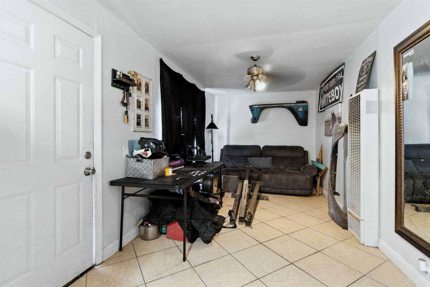 312 West Main Street, Turlock, CA 95380