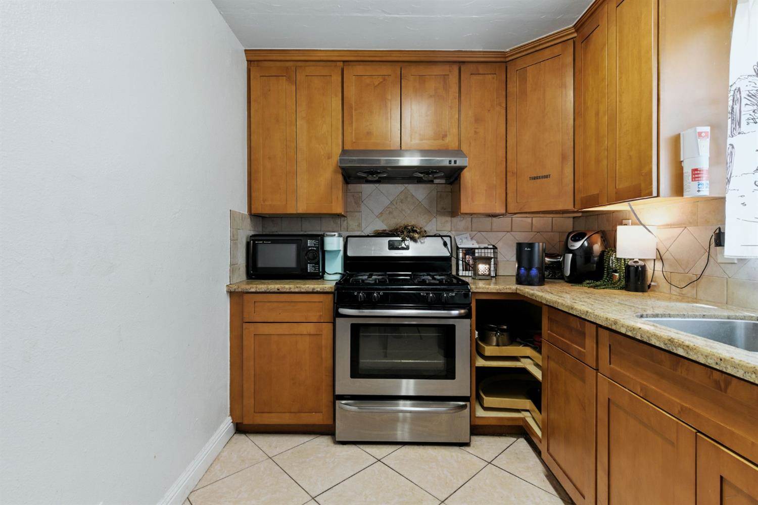 312 West Main Street, Turlock, CA 95380