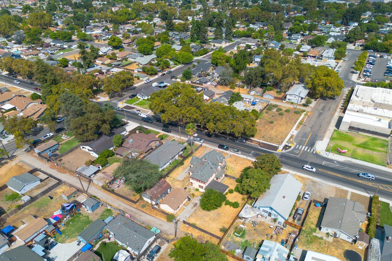 312 West Main Street, Turlock, CA 95380