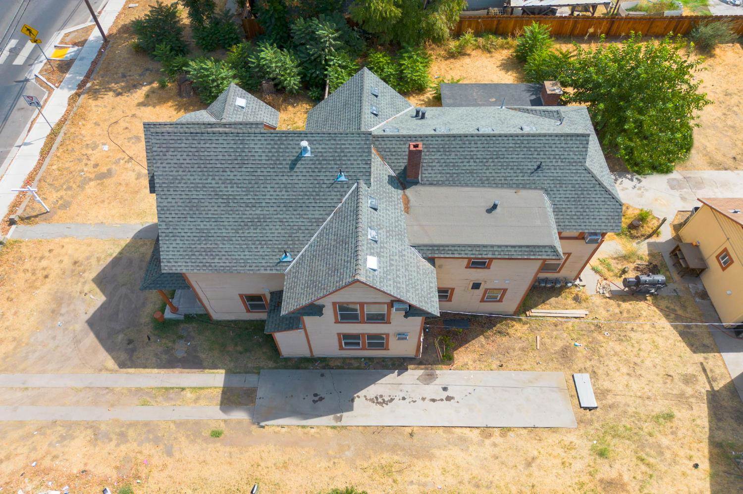 312 West Main Street, Turlock, CA 95380