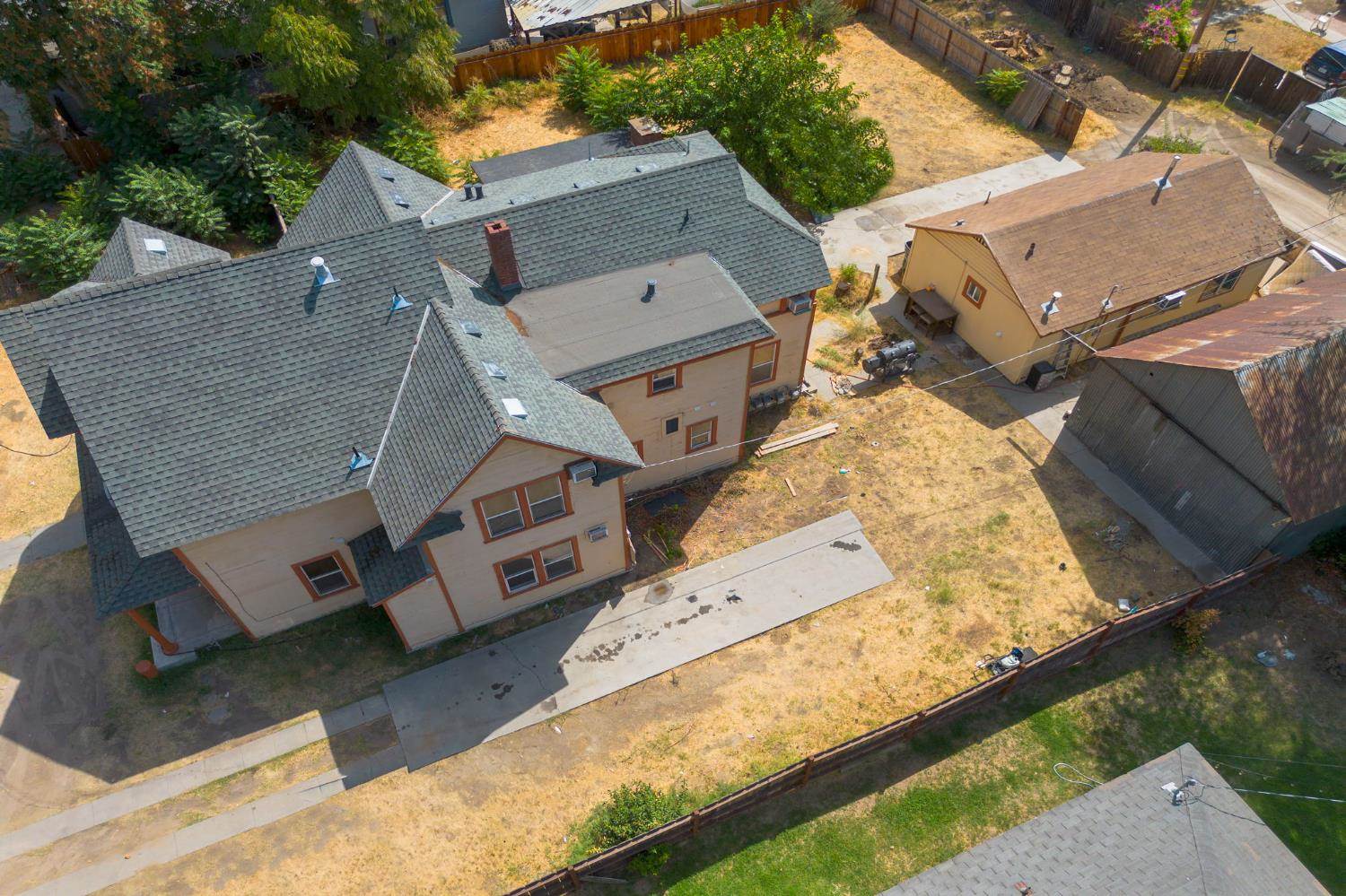 312 West Main Street, Turlock, CA 95380