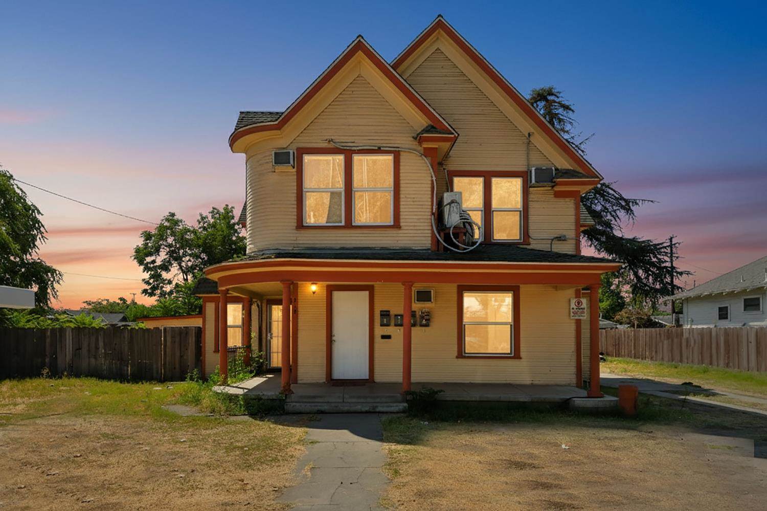 312 West Main Street, Turlock, CA 95380