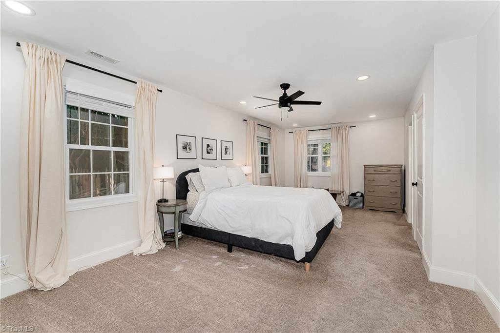 3210 Edgewater Drive, Greensboro, NC 27403