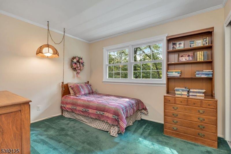 16 Robin Road, Warren Township, NJ 07059