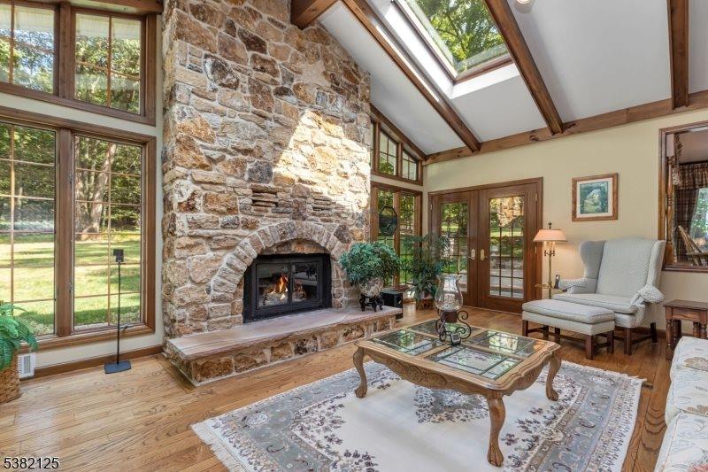 16 Robin Road, Warren Township, NJ 07059