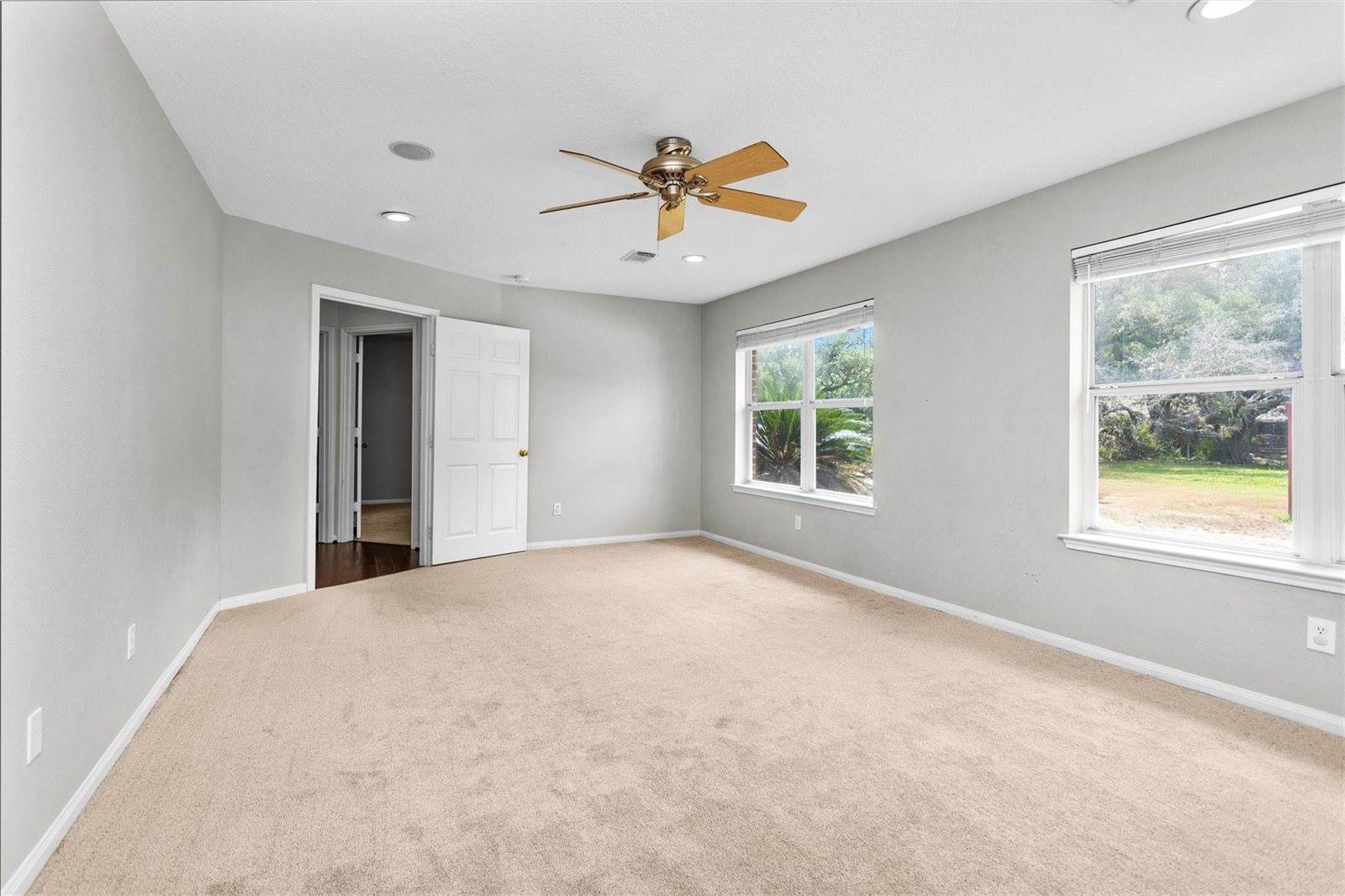 13334 West Brazos Bend Drive, Needville, TX 77461