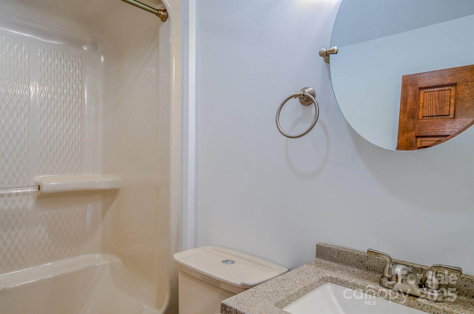 452 Cragmont Road, Black Mountain, NC 28711