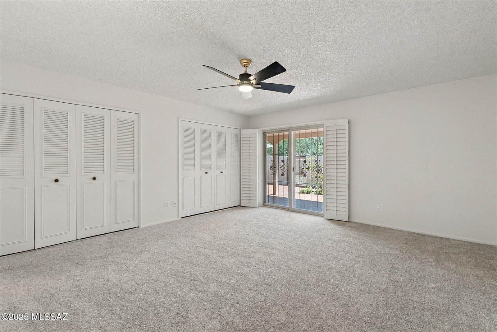 9070 East Palms Park Drive, Tucson, AZ 85715