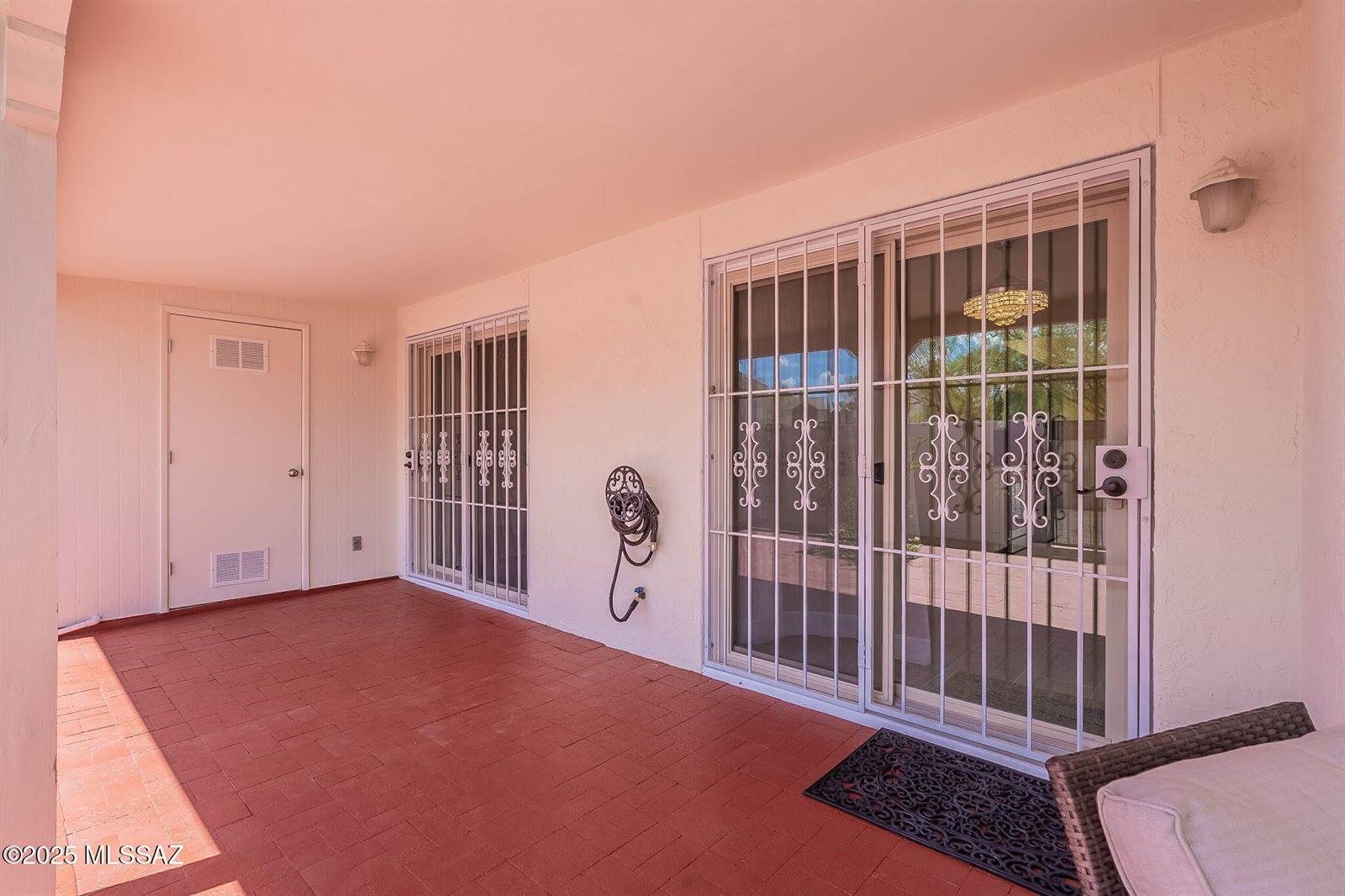 9070 East Palms Park Drive, Tucson, AZ 85715