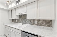 9070 East Palms Park Drive, Tucson, AZ 85715