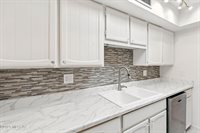 9070 East Palms Park Drive, Tucson, AZ 85715