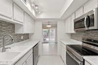 9070 East Palms Park Drive, Tucson, AZ 85715