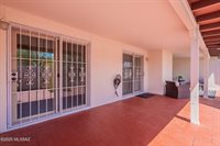 9070 East Palms Park Drive, Tucson, AZ 85715