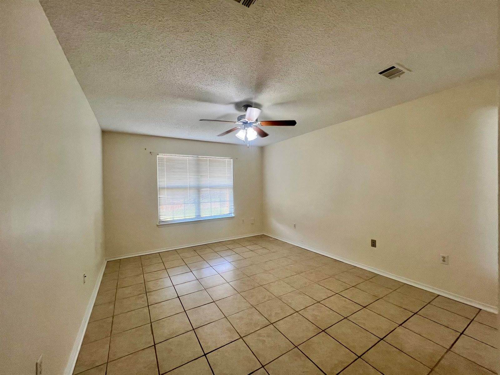 994 Asaro Court, Fort Walton Beach, FL 32547