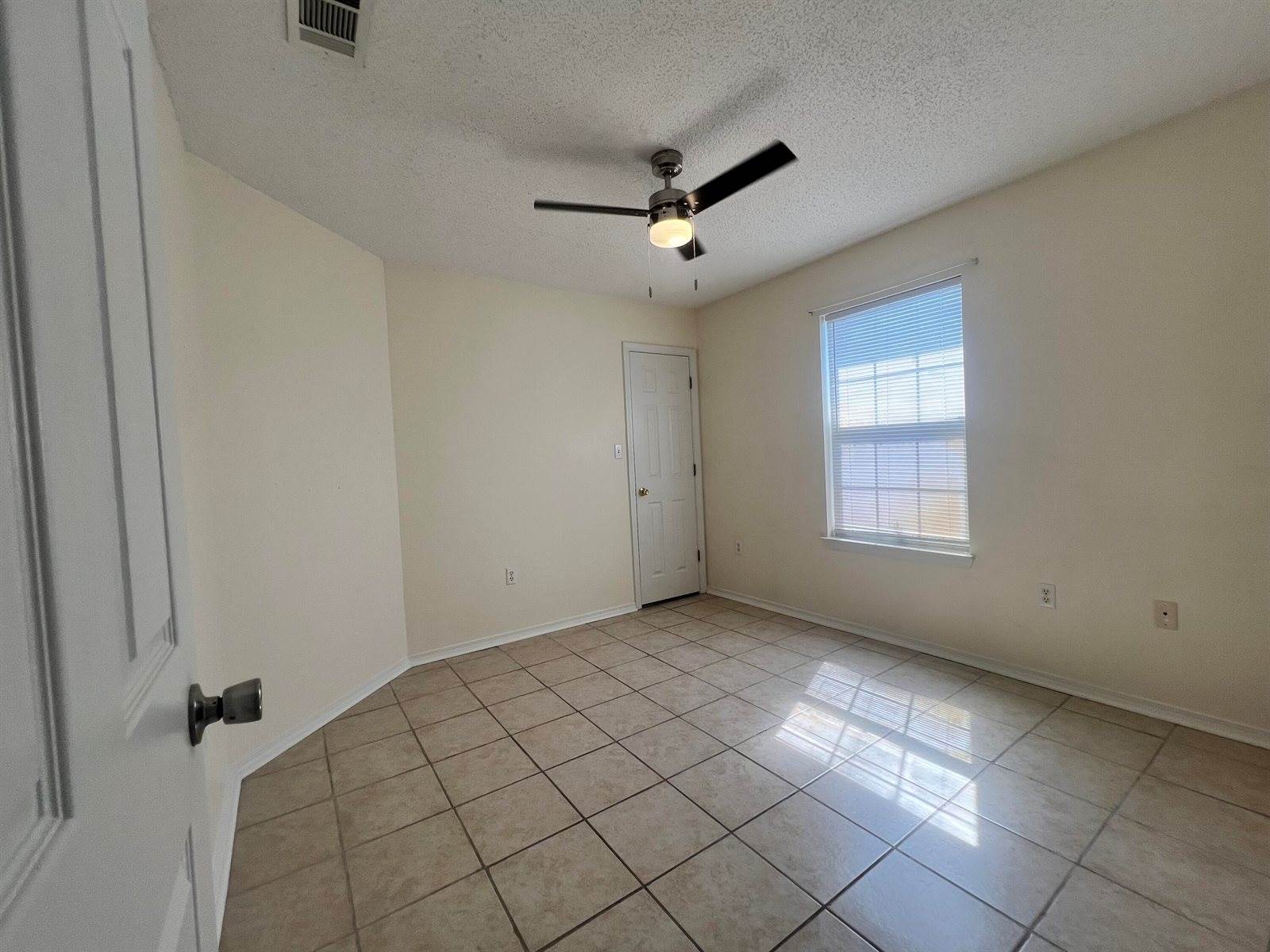 994 Asaro Court, Fort Walton Beach, FL 32547