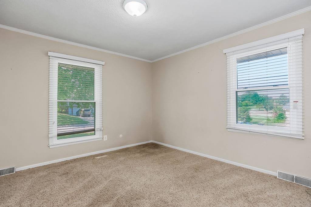 7500 East 126th Street, Grandview, MO 64030