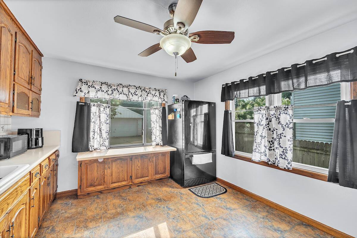 3726 South 24th St, Milwaukee, WI 53221