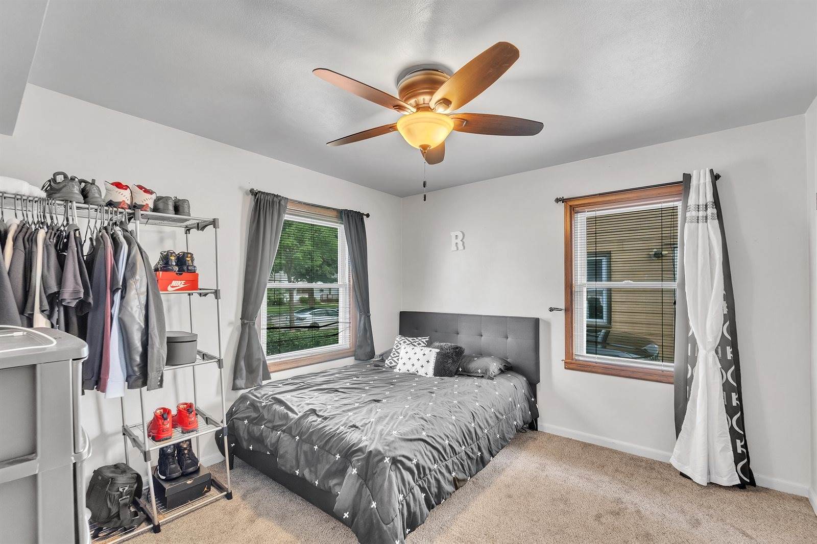 3726 South 24th St, Milwaukee, WI 53221