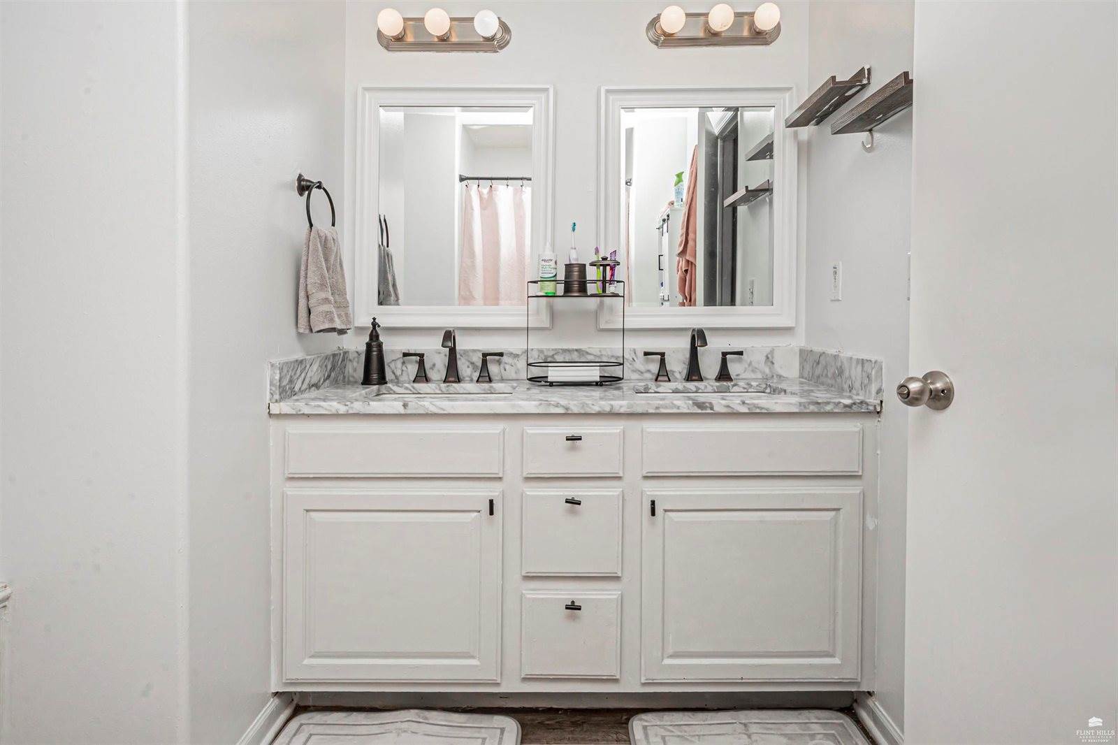 1117 Coyote Drive, Junction City, KS 66441