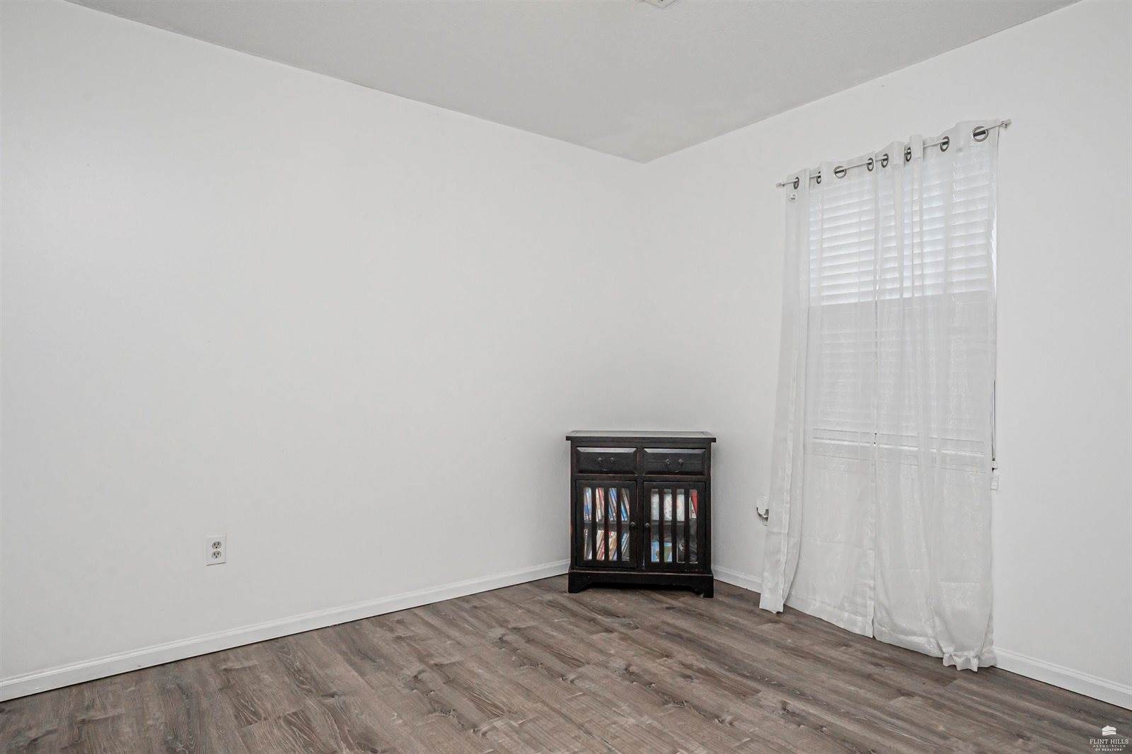 1117 Coyote Drive, Junction City, KS 66441