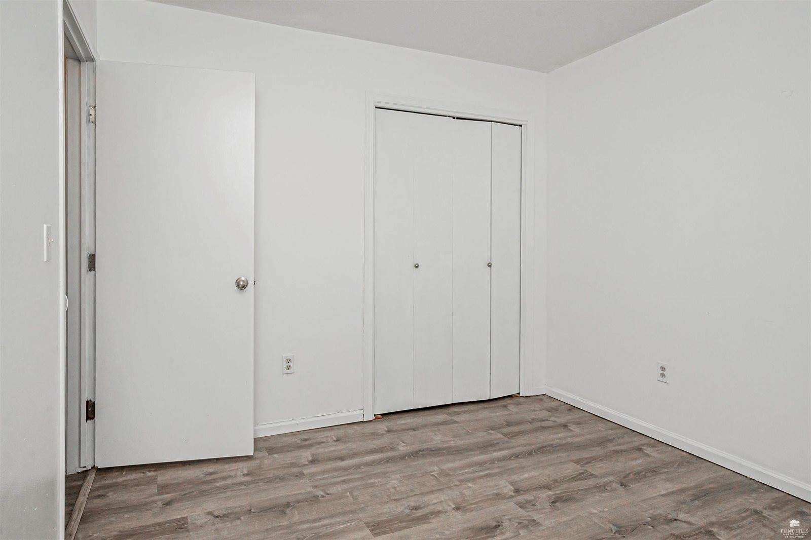 1117 Coyote Drive, Junction City, KS 66441