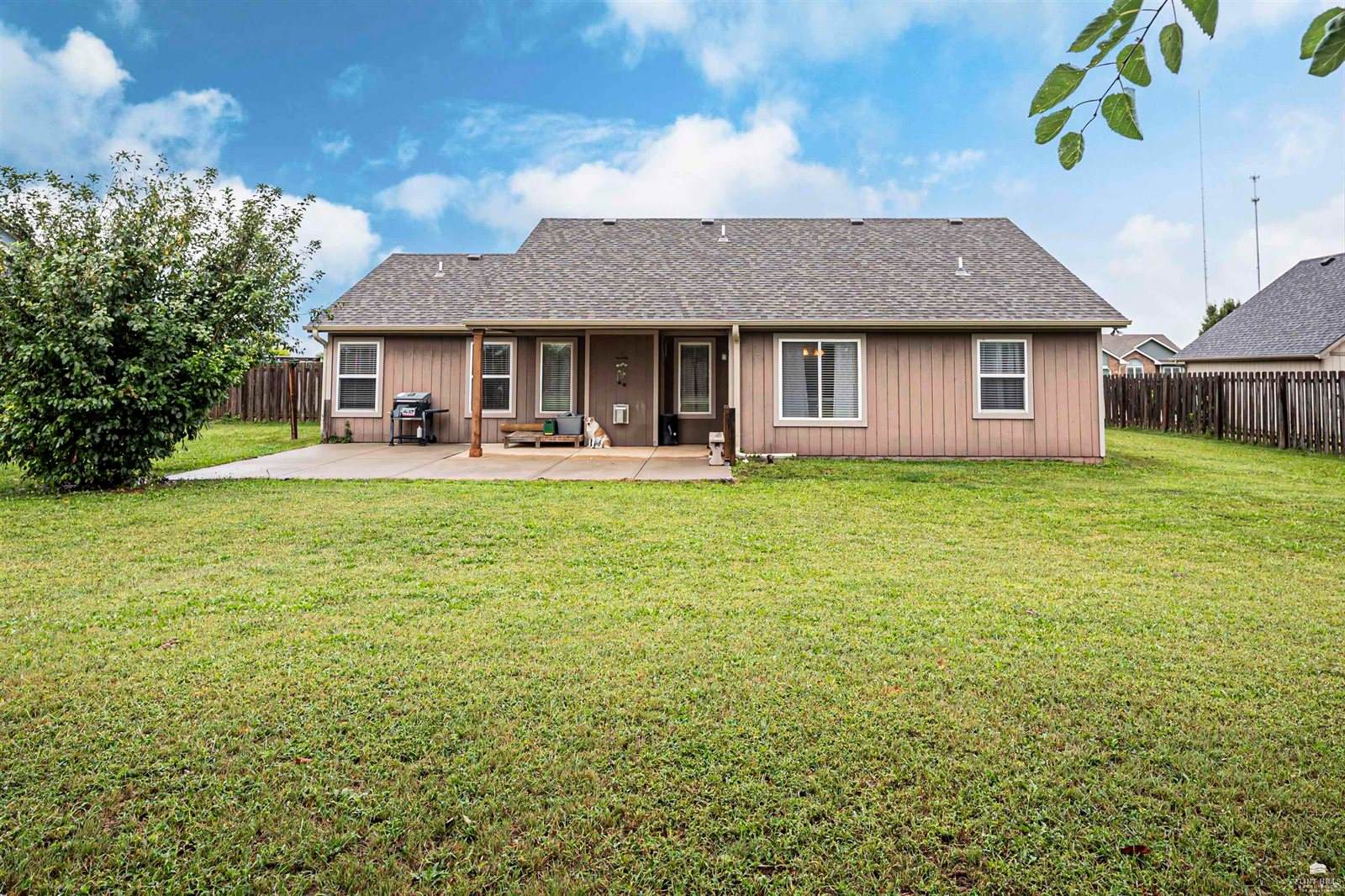 1117 Coyote Drive, Junction City, KS 66441