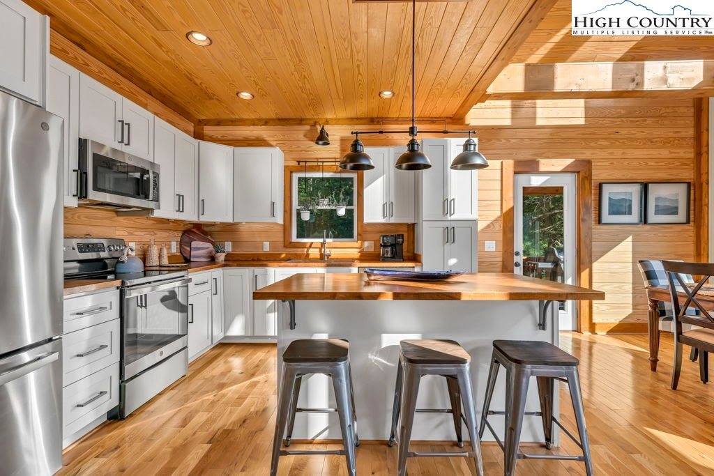 444 River Sound Road, West Jefferson, NC 28694