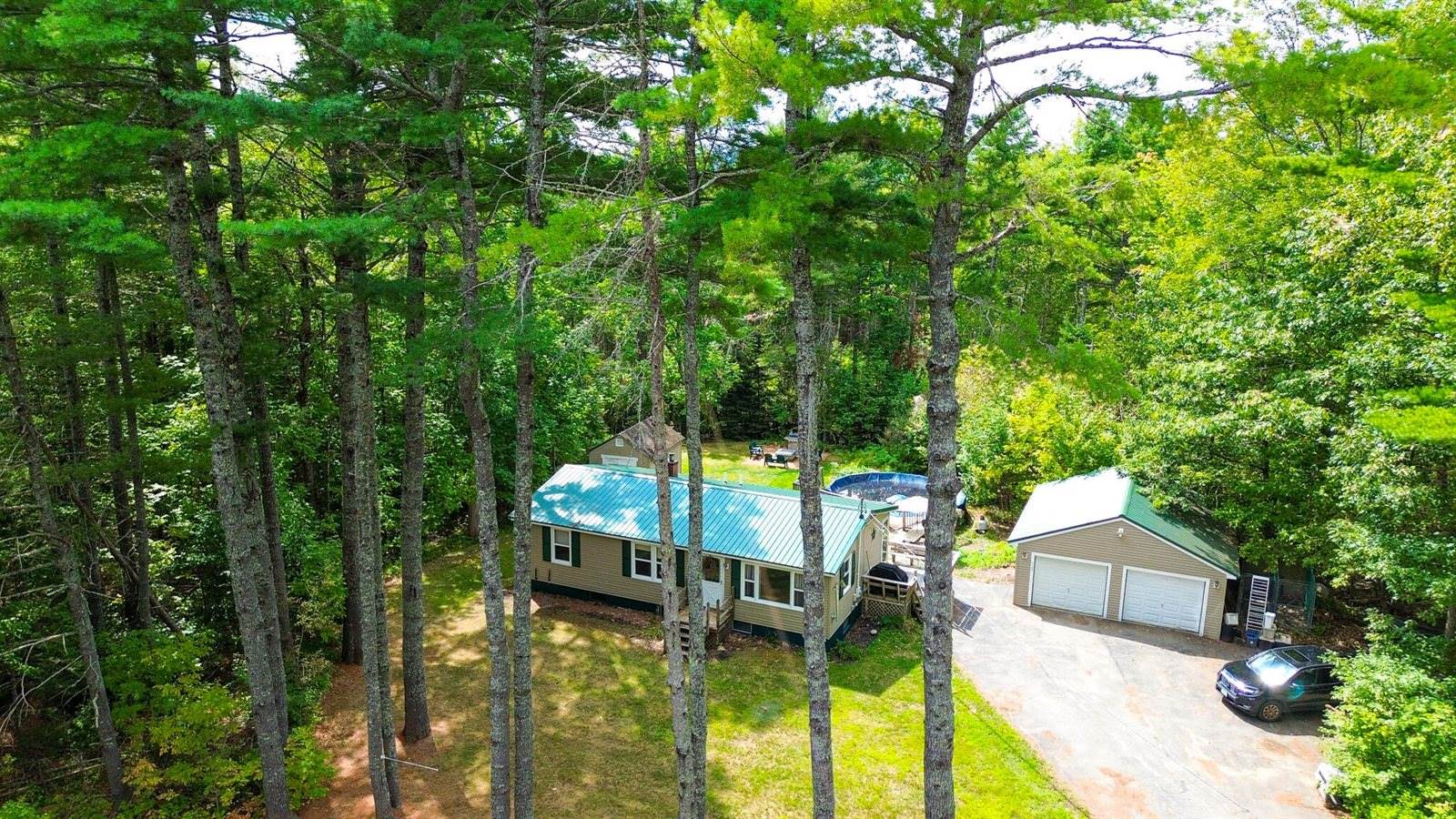 929 Levenseller Road, Holden, ME 04429