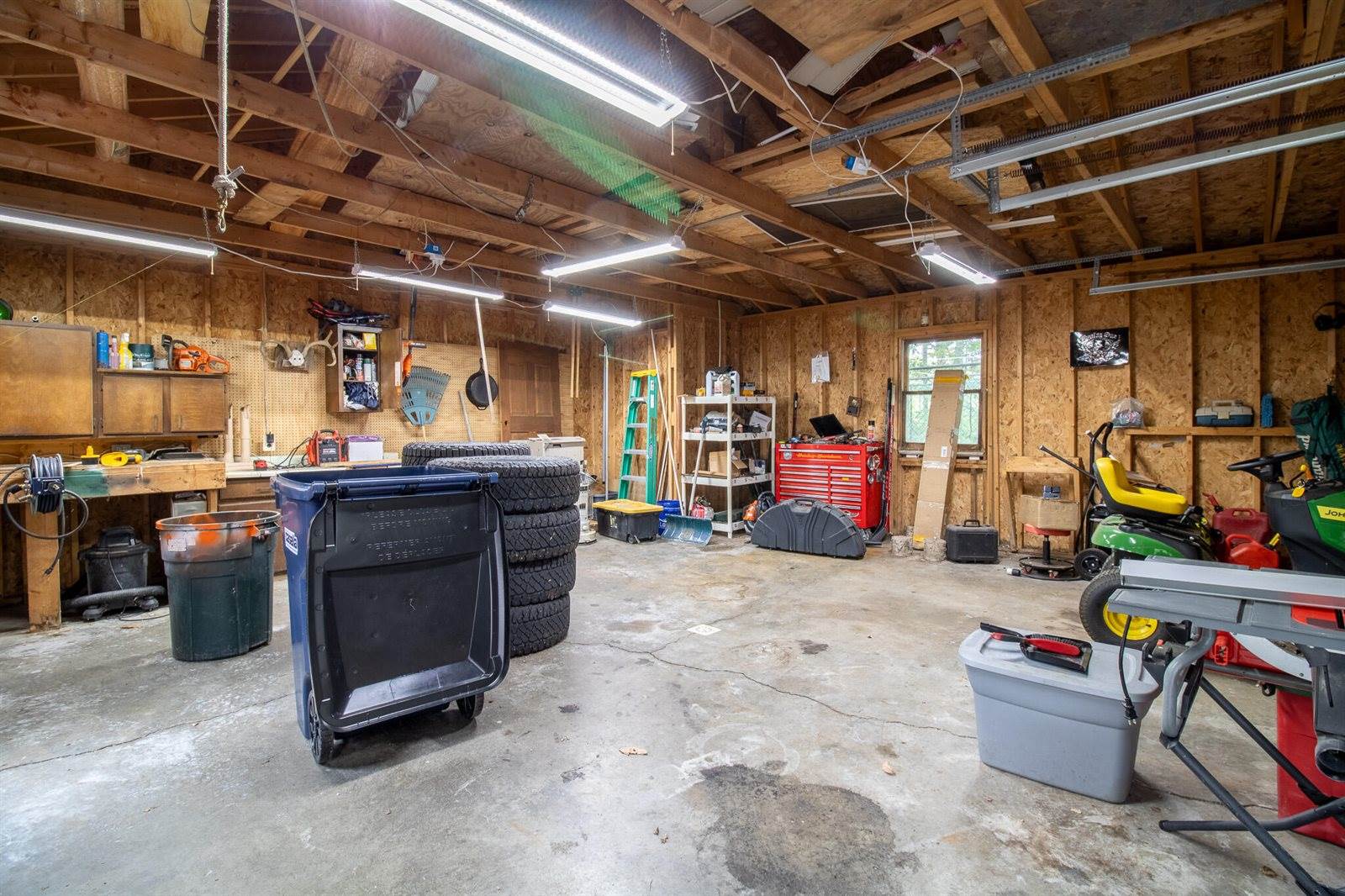 929 Levenseller Road, Holden, ME 04429