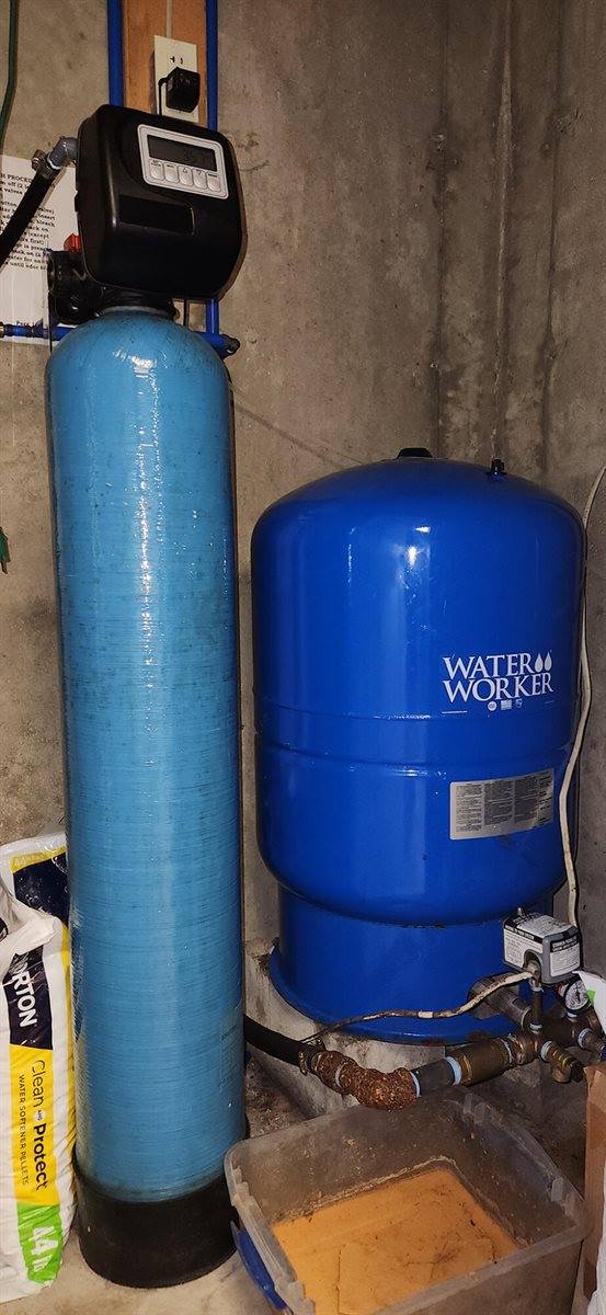 253 Shaw Hill Road, Hampden, ME 04444