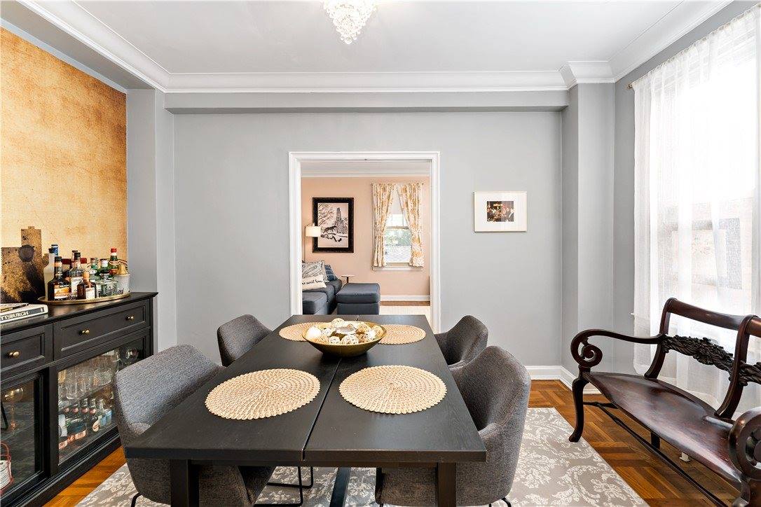 144 North Dithridge St, #404, Oakland, PA 15213