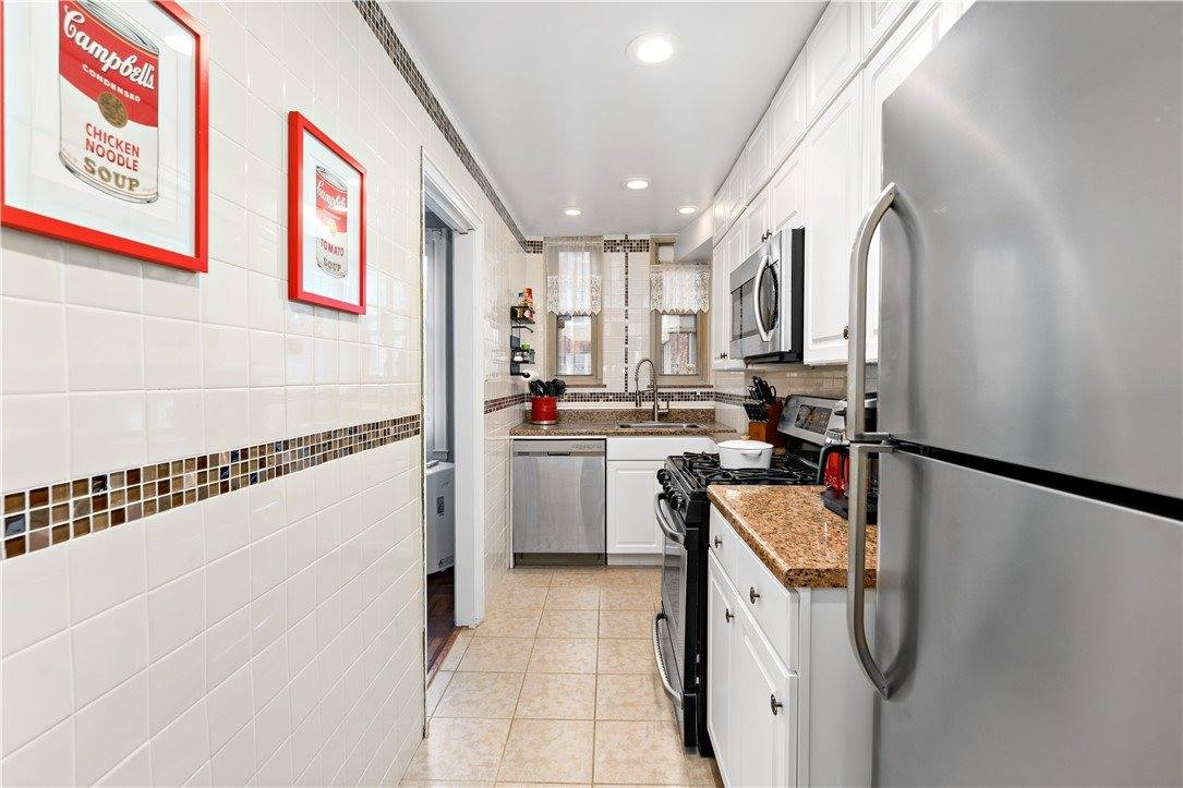 144 North Dithridge St, #404, Oakland, PA 15213