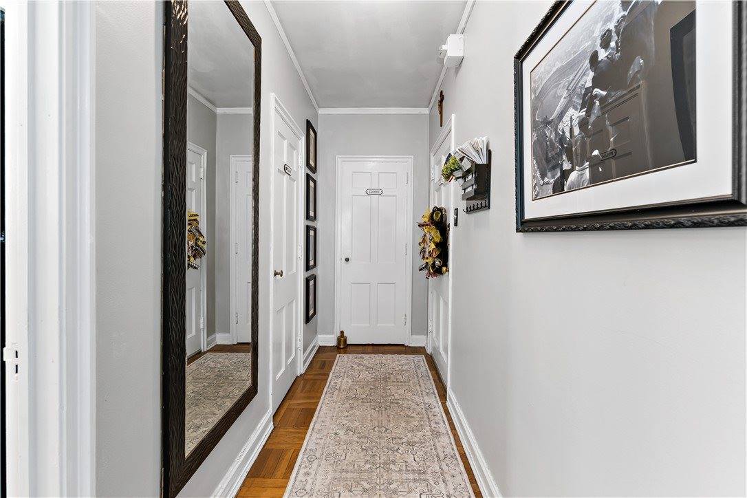 144 North Dithridge St, #404, Oakland, PA 15213