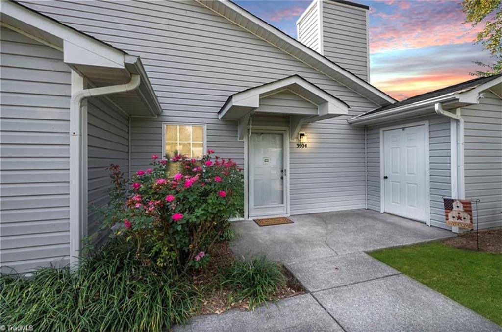 3904 Westridge Meadow Circle, Clemmons, NC 27012