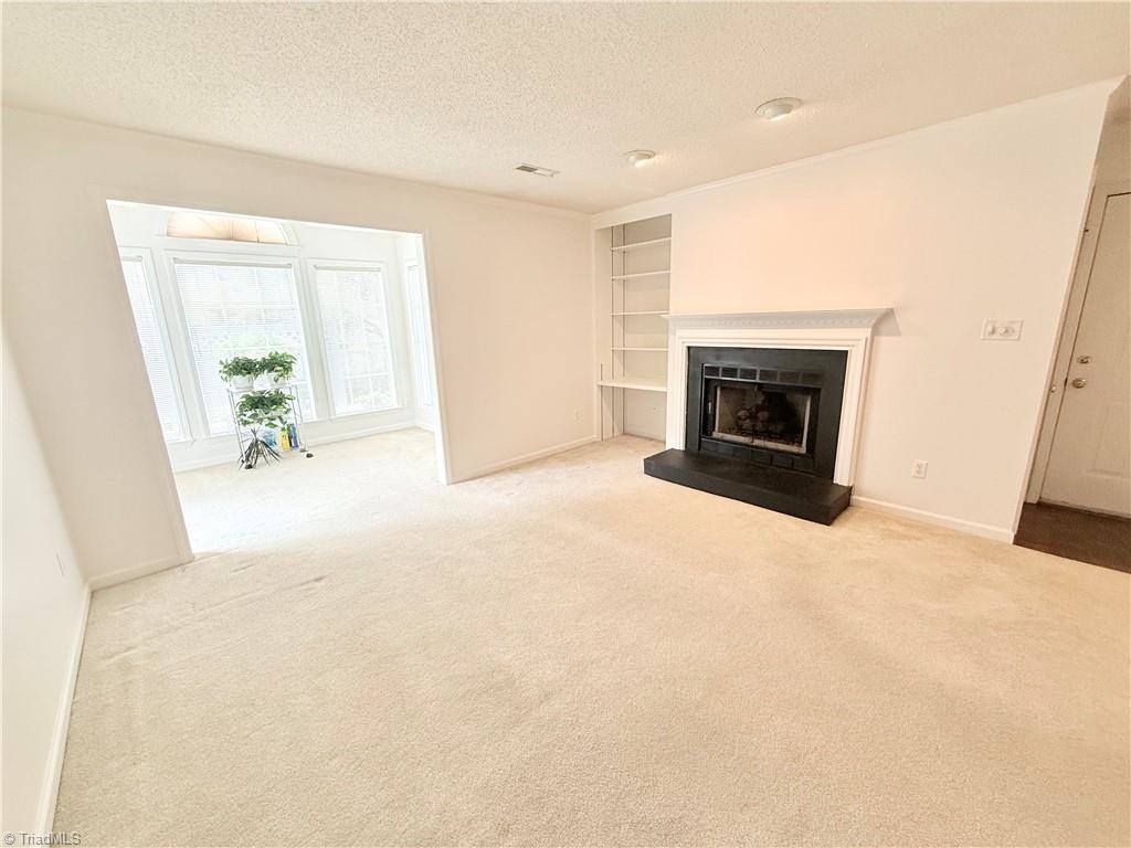 3904 Westridge Meadow Circle, Clemmons, NC 27012