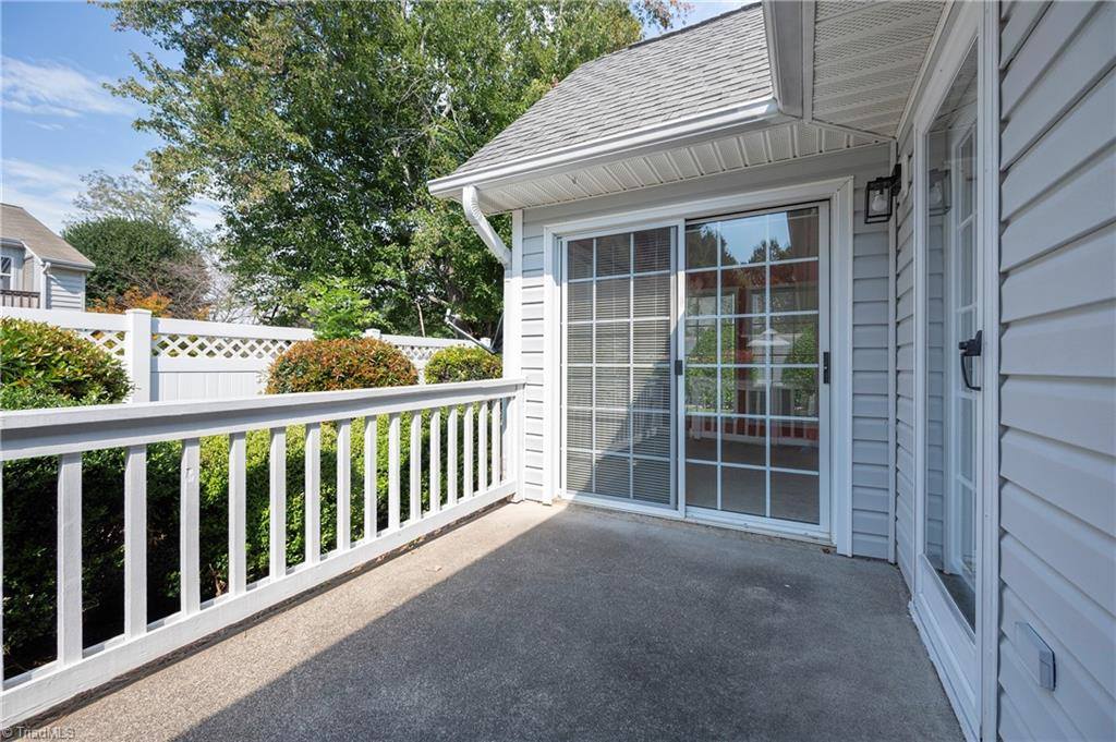 3904 Westridge Meadow Circle, Clemmons, NC 27012