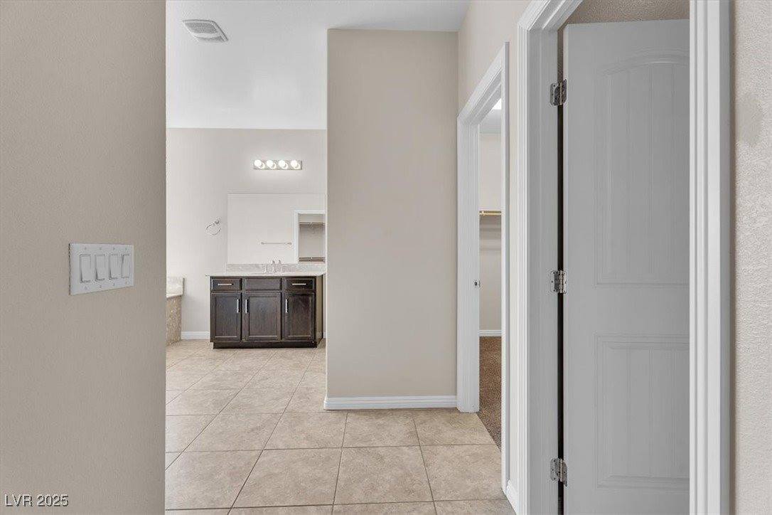 1699 Sonoran Bluff Avenue, Henderson, NV 89014