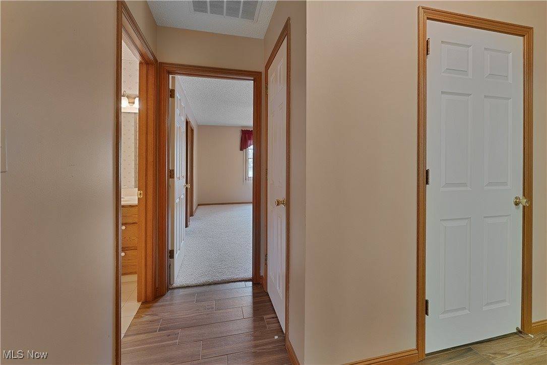 820 Southwestern Run, Poland, OH 44514