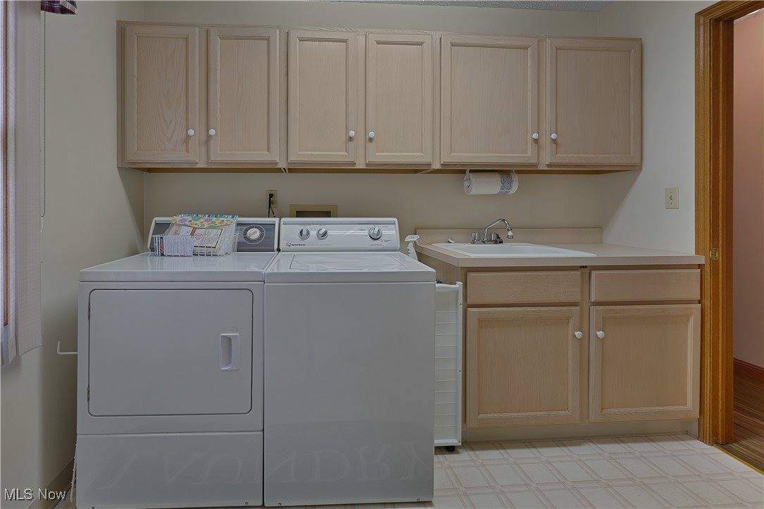 820 Southwestern Run, Poland, OH 44514