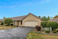 820 Southwestern Run, Poland, OH 44514