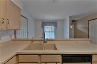 820 Southwestern Run, Poland, OH 44514