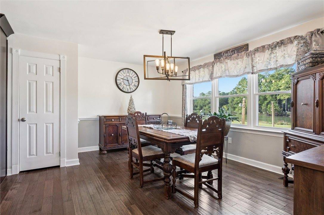 9286 Sylvia Avenue, Hayes, VA 23072